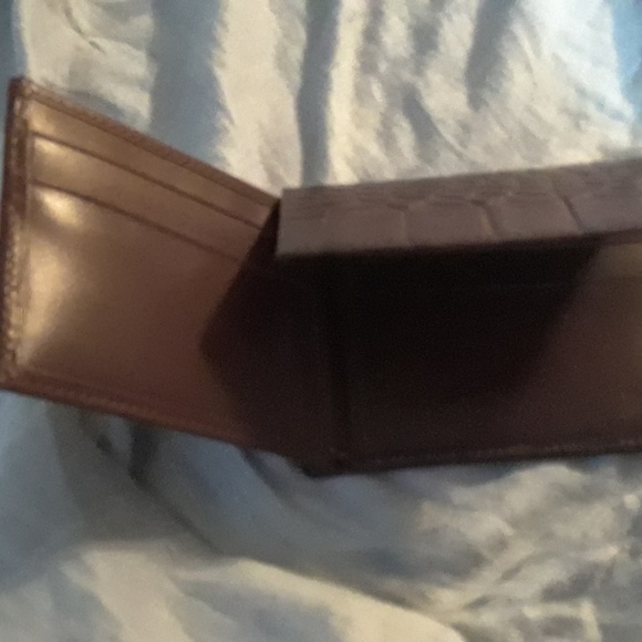Wallet - Picture 3 of 4